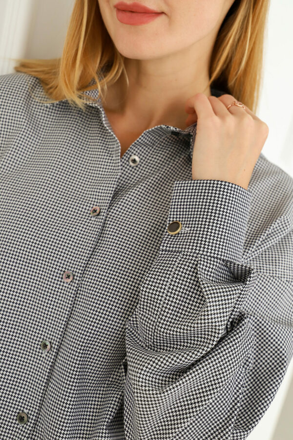 Classic oversize shirt pepite pattern